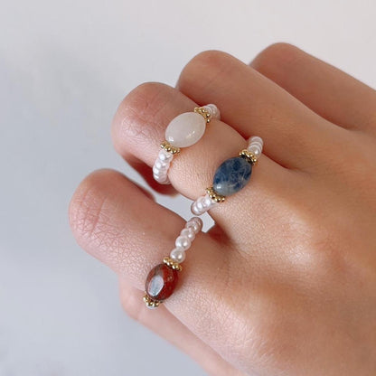 Dareia pearl beads blue stone ring