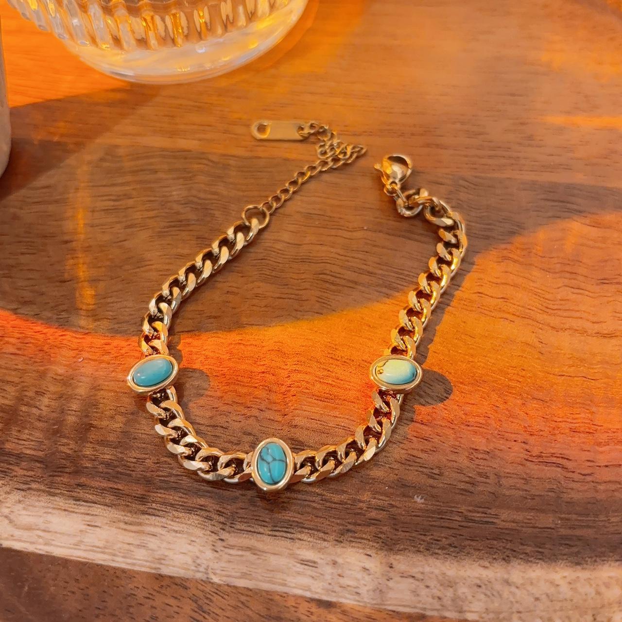 Carla turquoise stone chunky chain gold bracelet