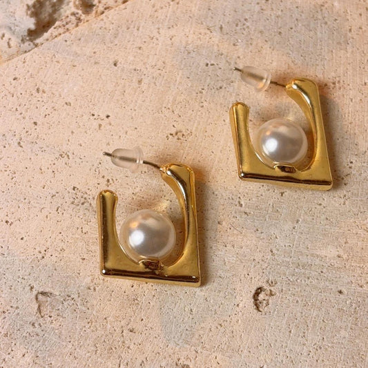 Elise pearl gold hoop stud earrings