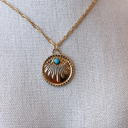 Fleurette engraved turquoise gold pendant necklace