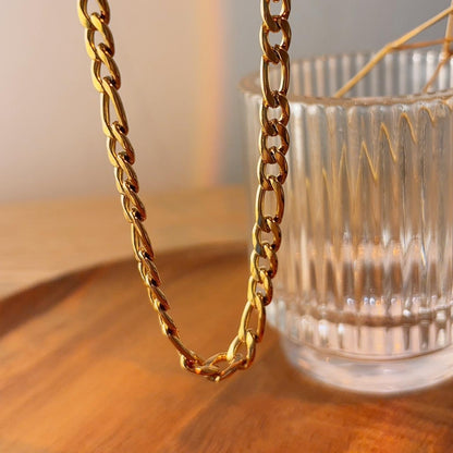 Furiosa gold chain necklace