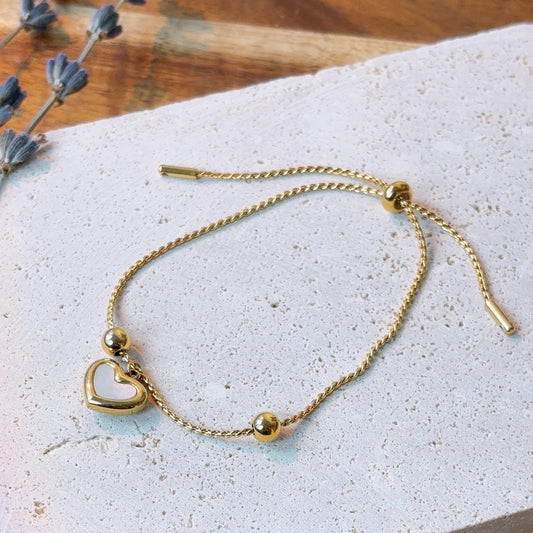 Heart shell gold bracelet