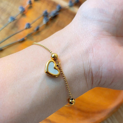 Heart shell gold bracelet