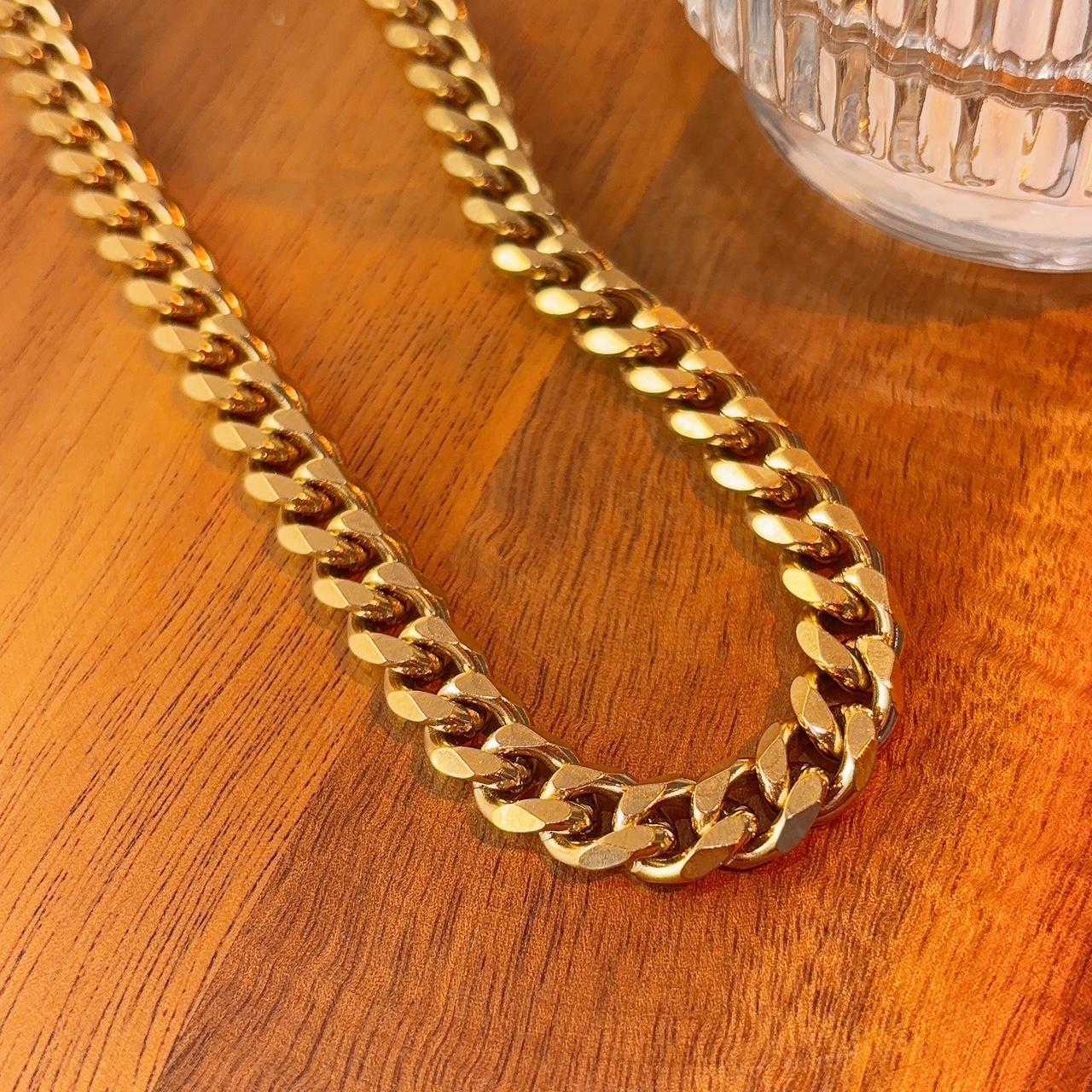 Helena gold chunky curb chain necklace