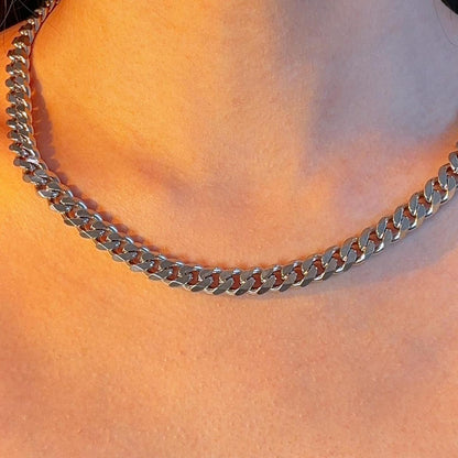 Helena silver chunky curb chain necklace