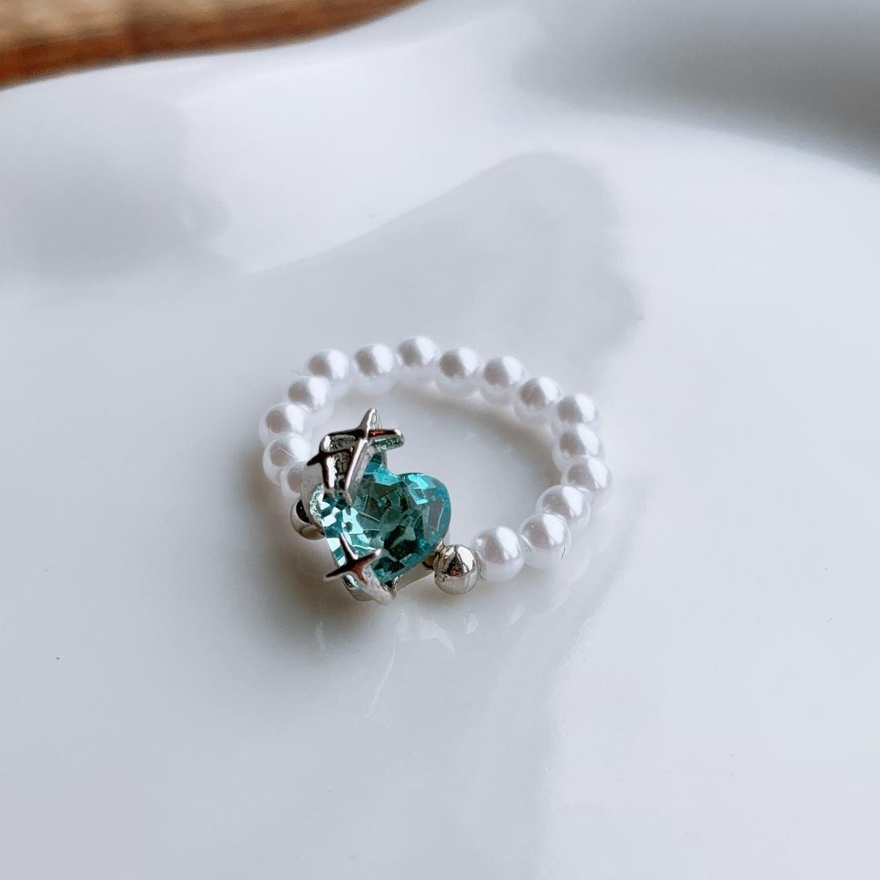 Icy blue heart gem pearl ring