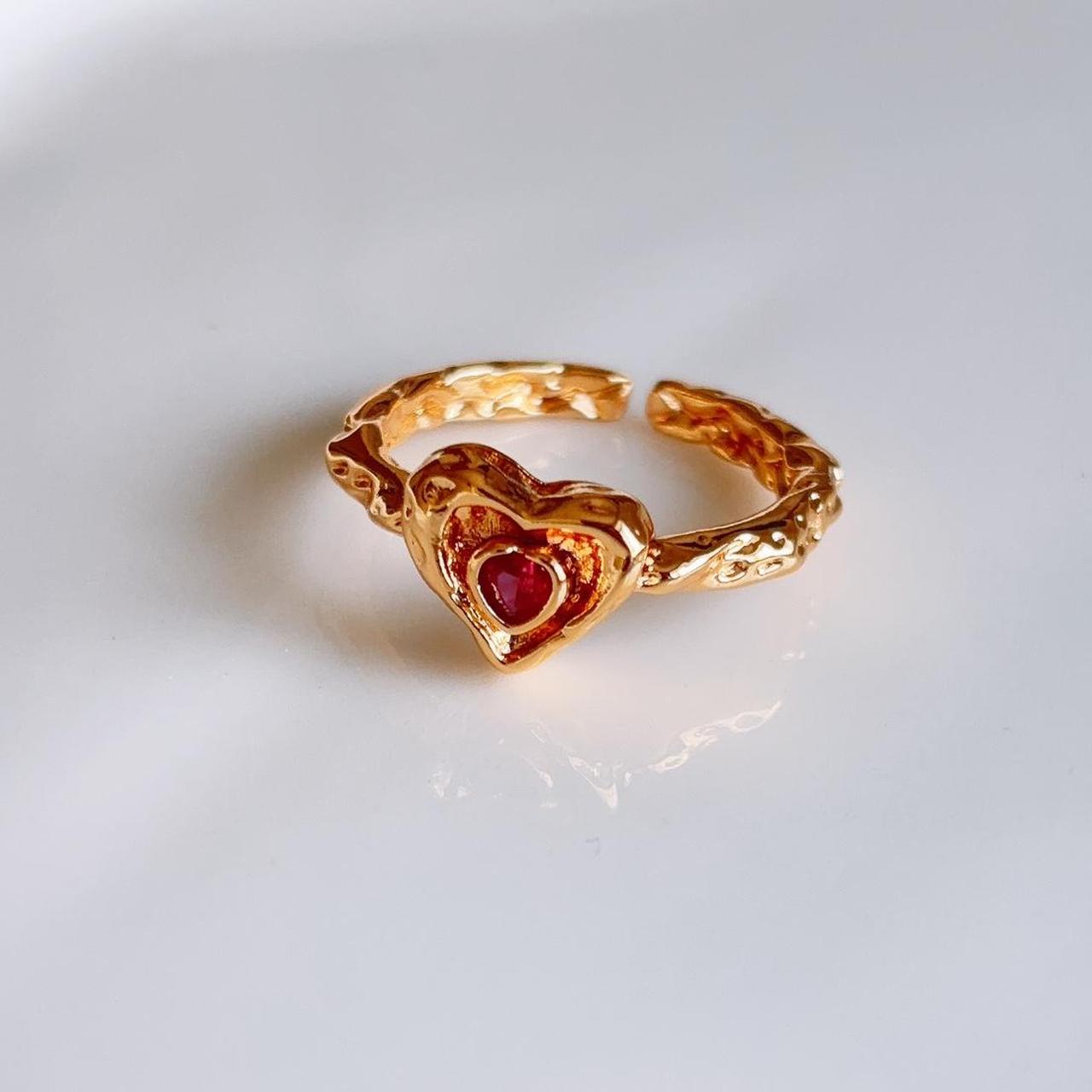 Jammie dodger gold heart ring