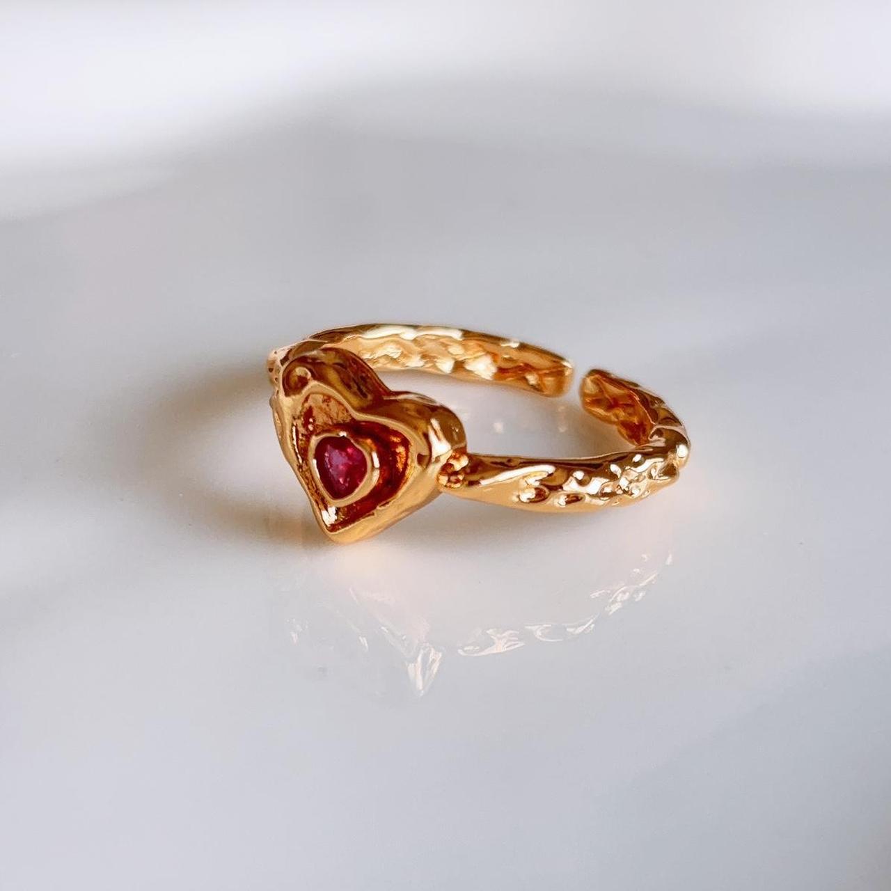 Jammie dodger gold heart ring