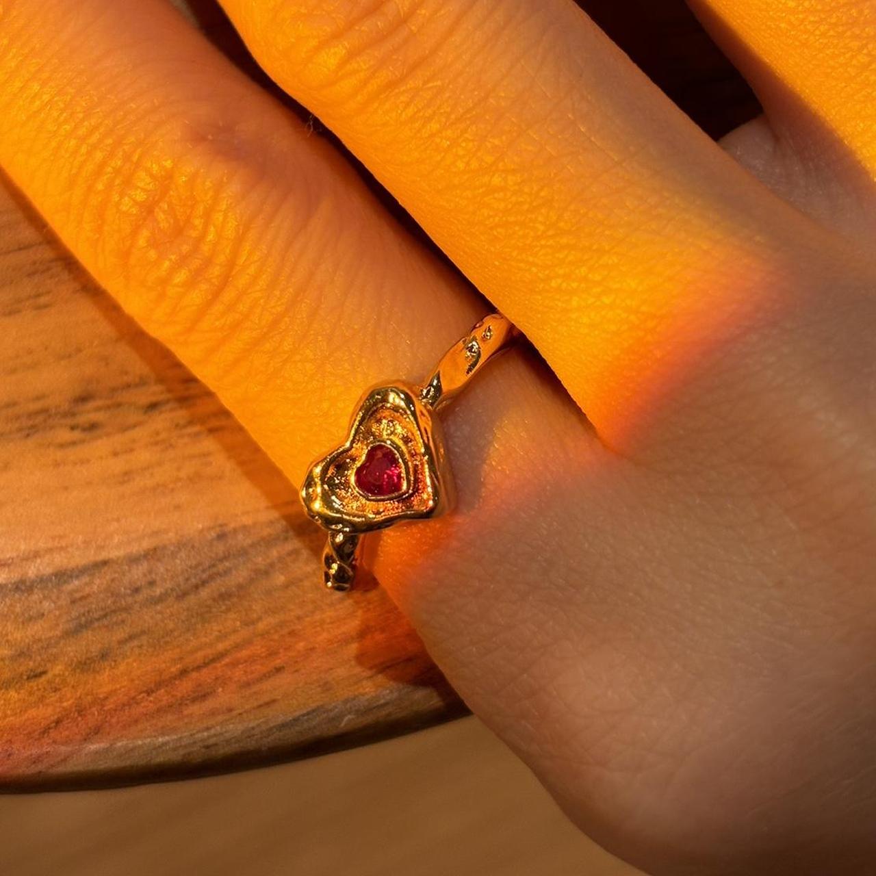 Jammie dodger gold heart ring