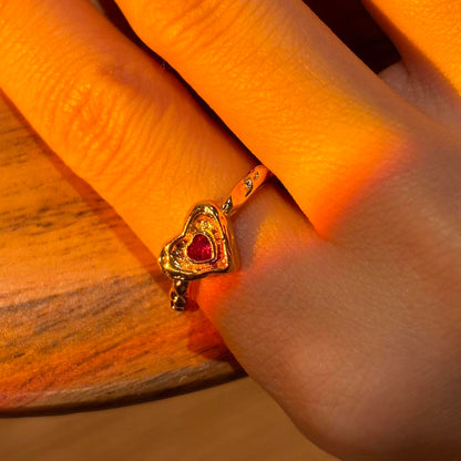 Jammie dodger gold heart ring