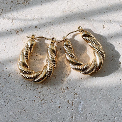 Leia textured gold hoop earring