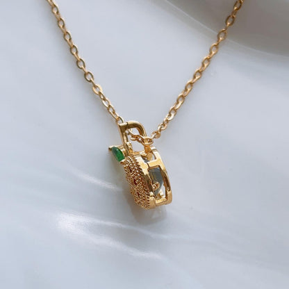 Lemon gem gold pendant necklace