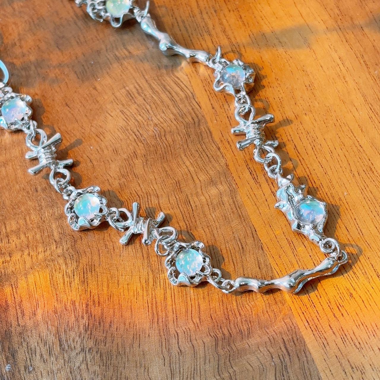 Love me knot silver moonstone necklace