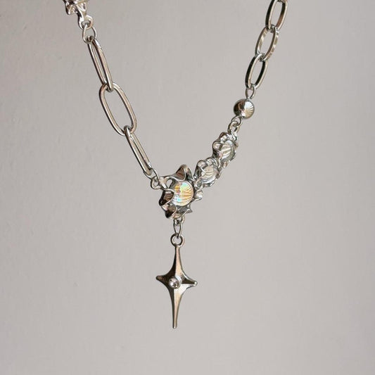 Moonlight silver star necklace