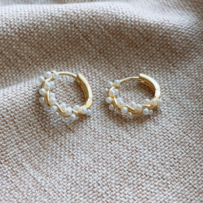 Bubble pearl gold hoop earrings