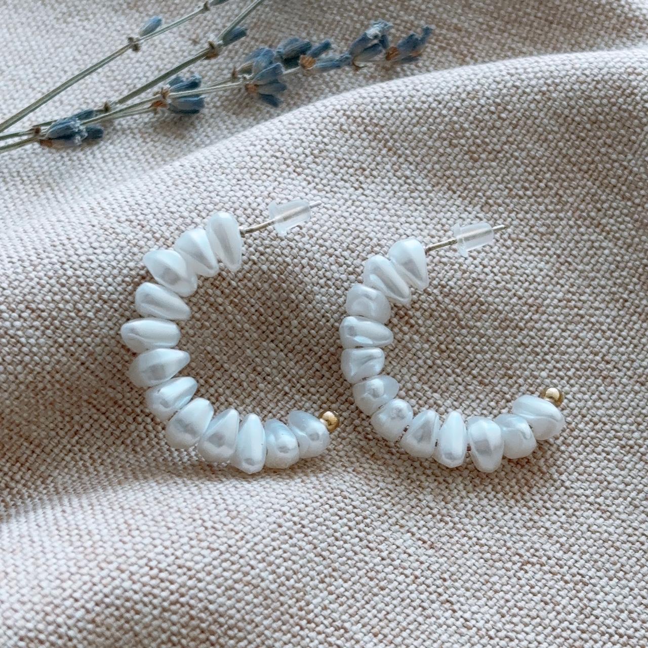Moon Pearl Crescent Hoop Stud Earrings