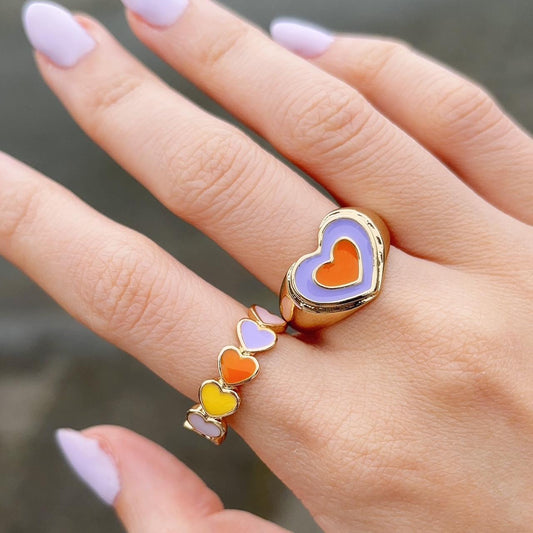 Pop of hearts rings set