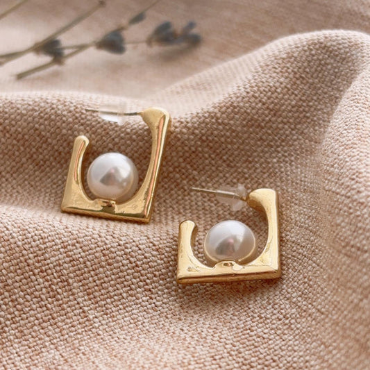 Elise pearl gold hoop stud earrings