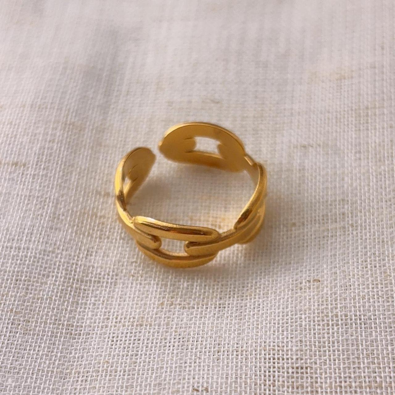 Jonia Chunky Gold Chain Ring