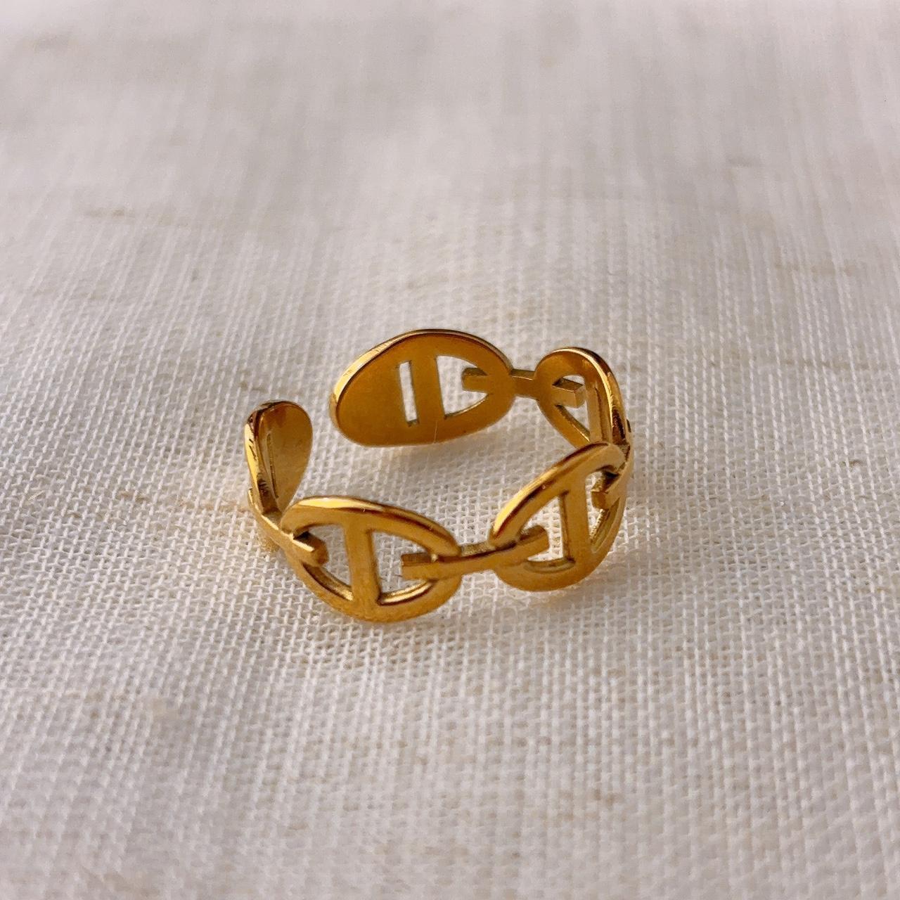Maria Gold Buckle Chain Ring