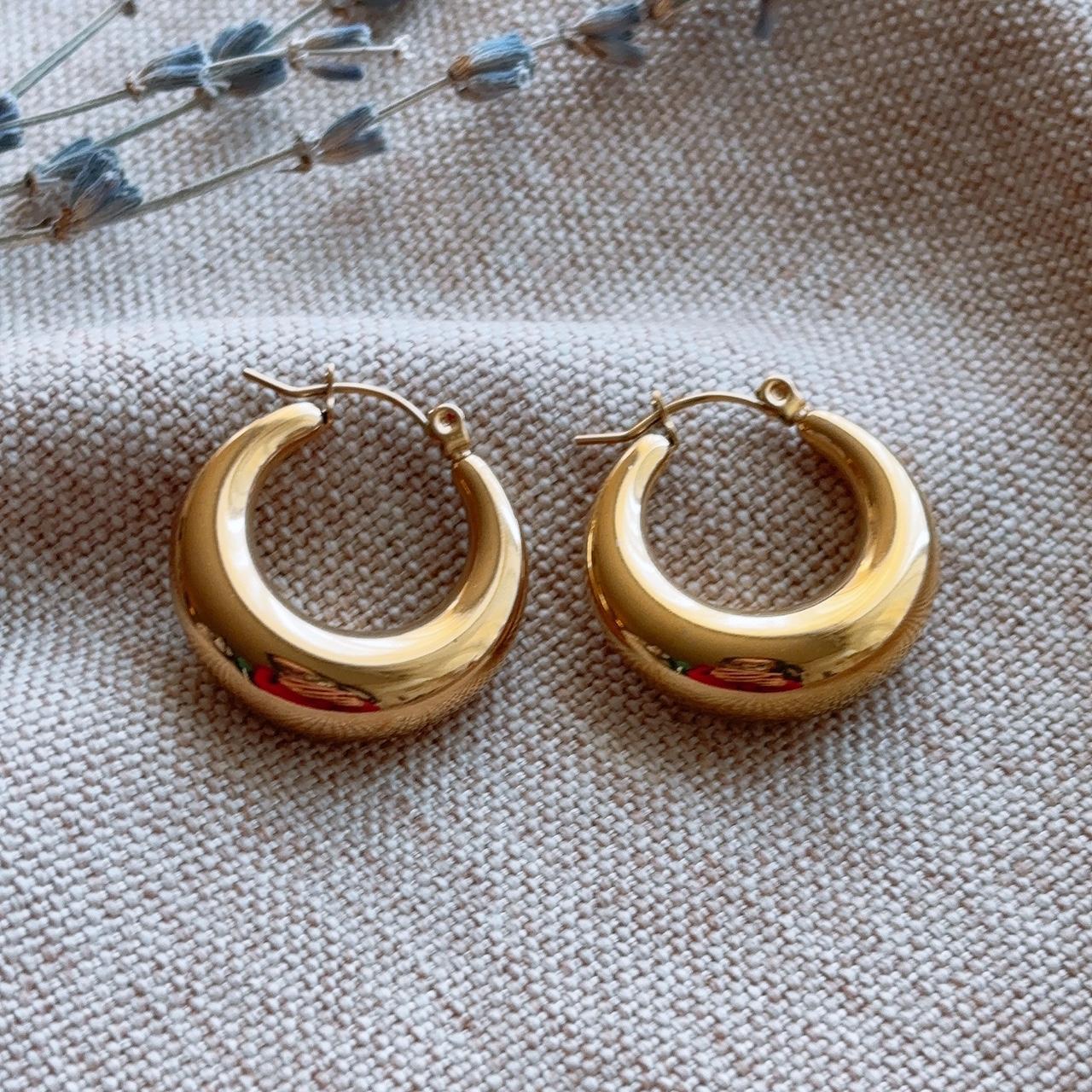 Polished Gold Chunky Hoop Earrings