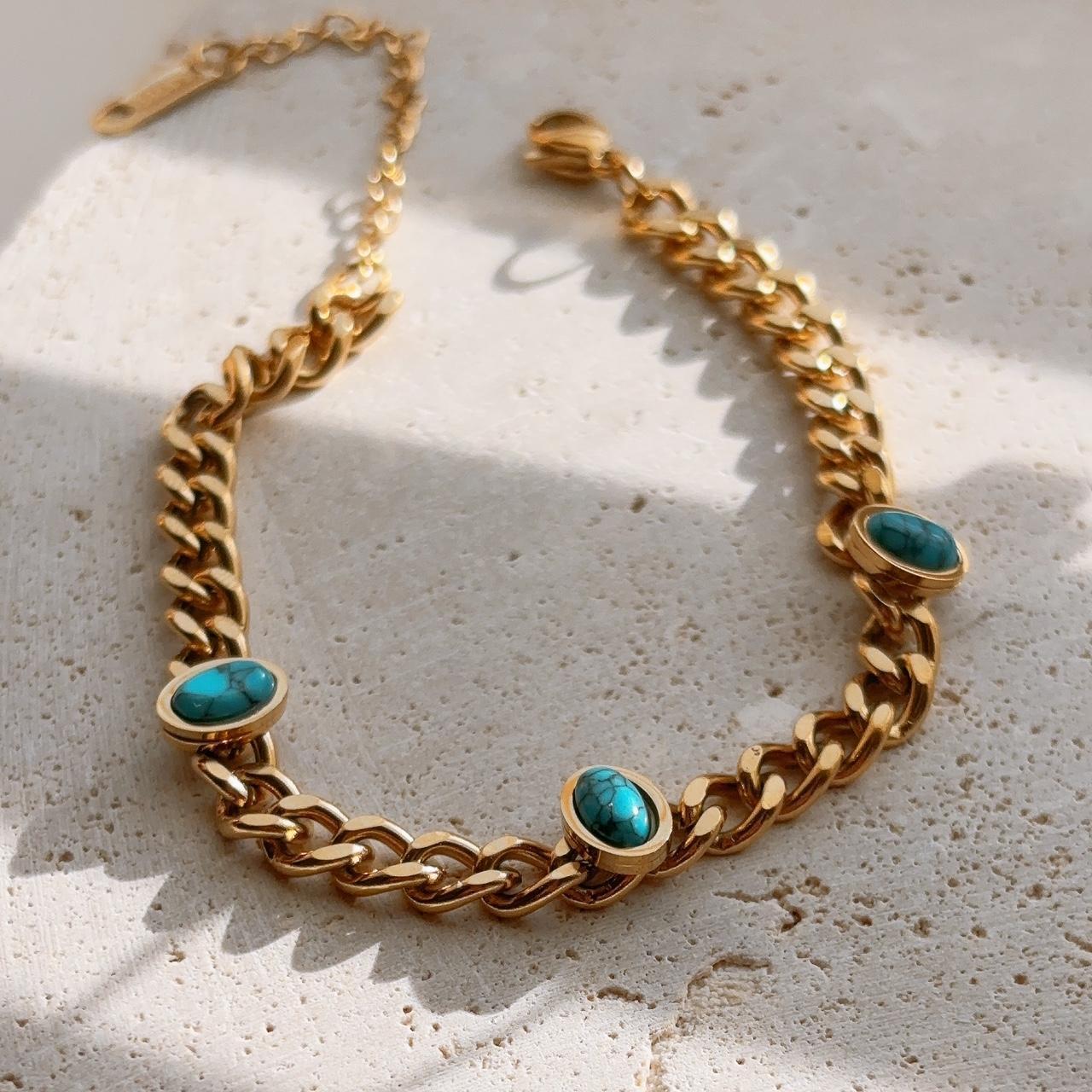 Carla Turquoise Stone Chunky Chain Gold Bracelet