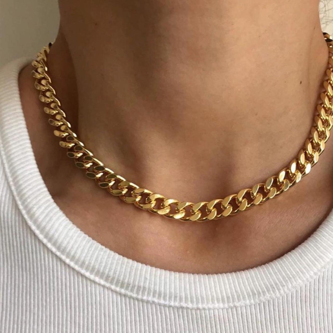 Helena gold chunky curb chain necklace