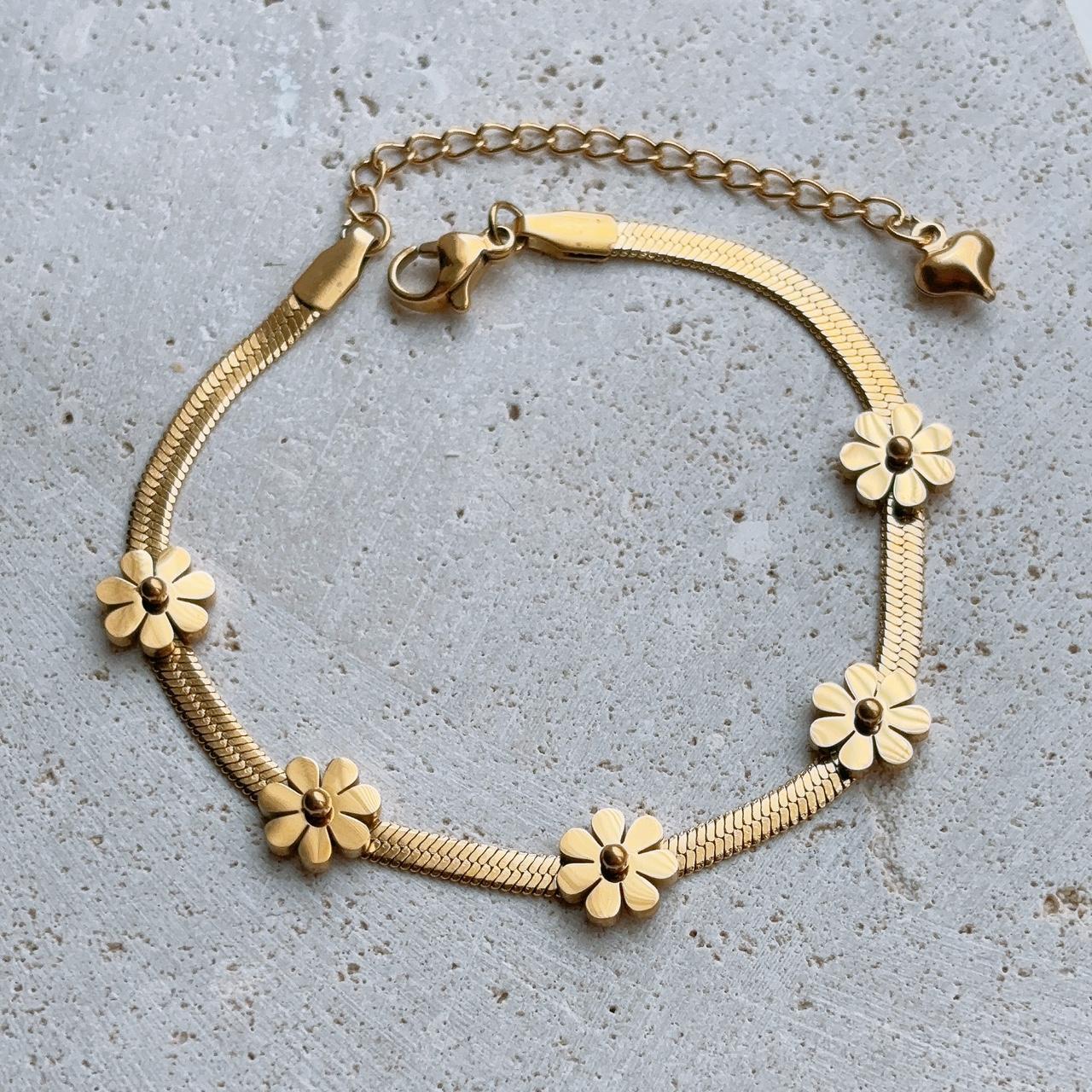 Ditsy Daisy Snake Chain Gold Bracelet