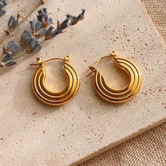 Solari gold textured hoop earring