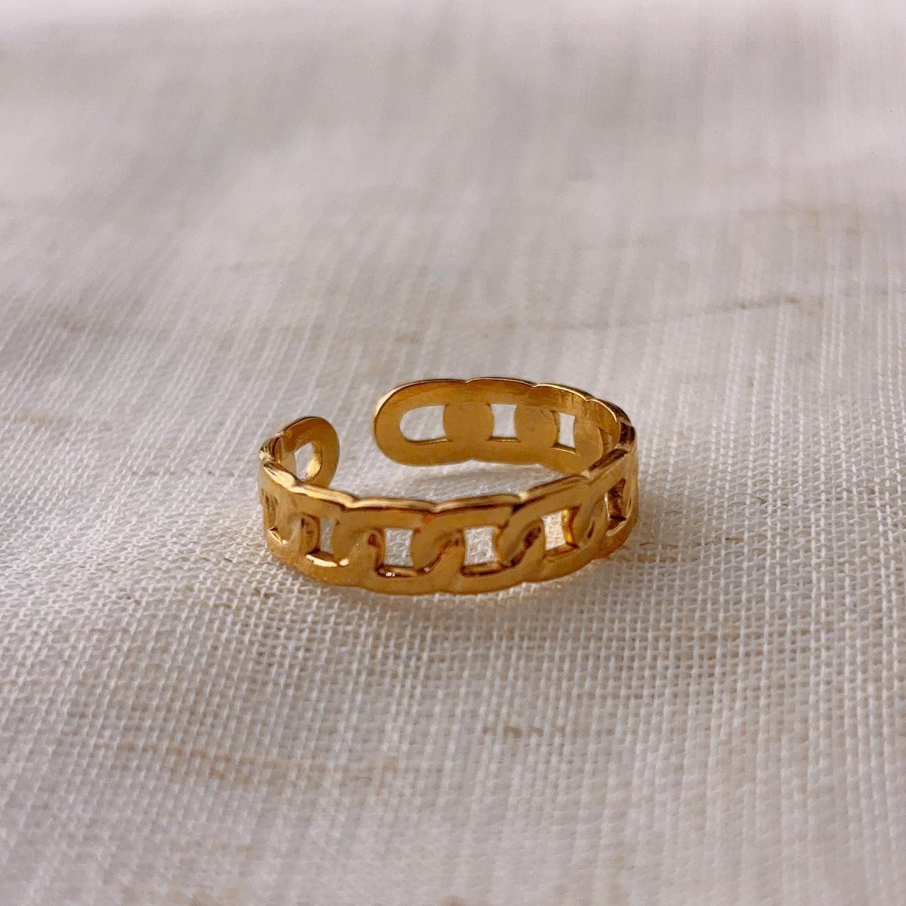 Aleka Gold Link Chain Ring