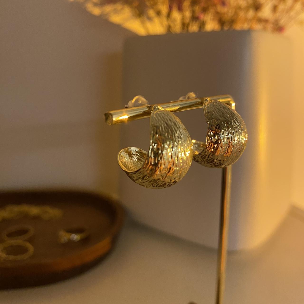Luna Gold Hammered Teardrop Stud Earrings