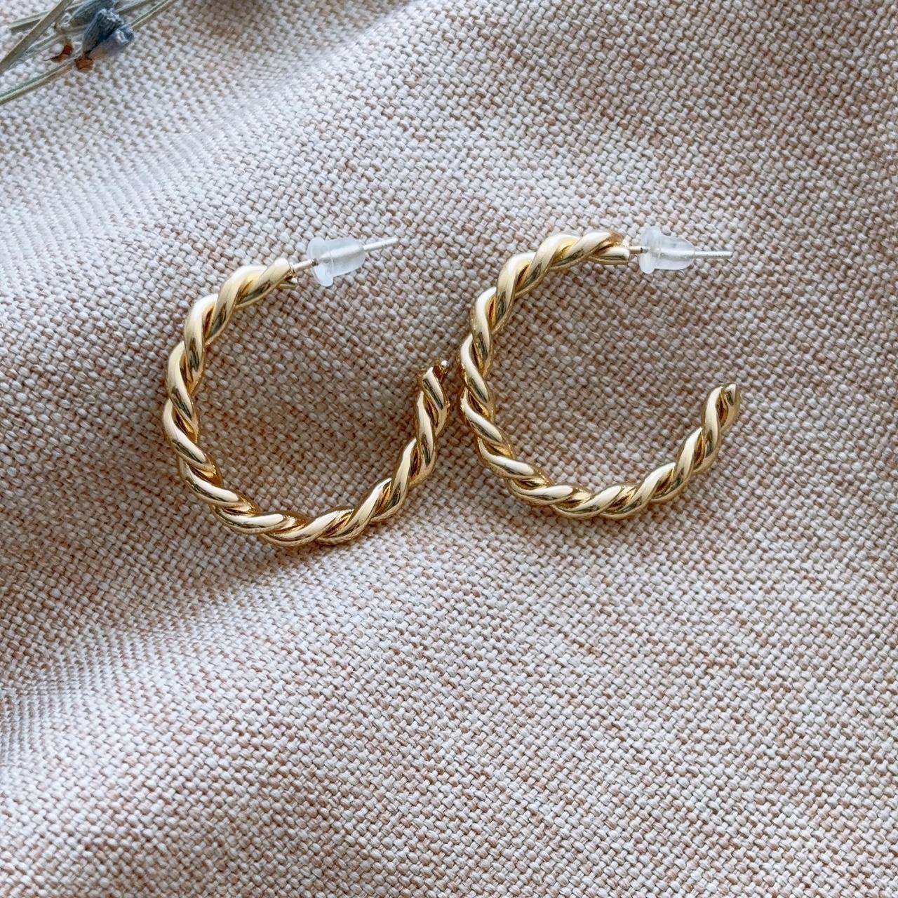 Twisted gold hoop stud earrings