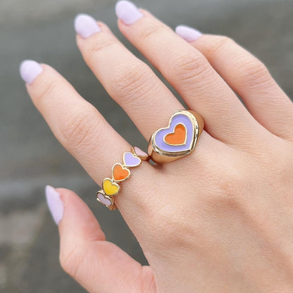 Pop of hearts rings set