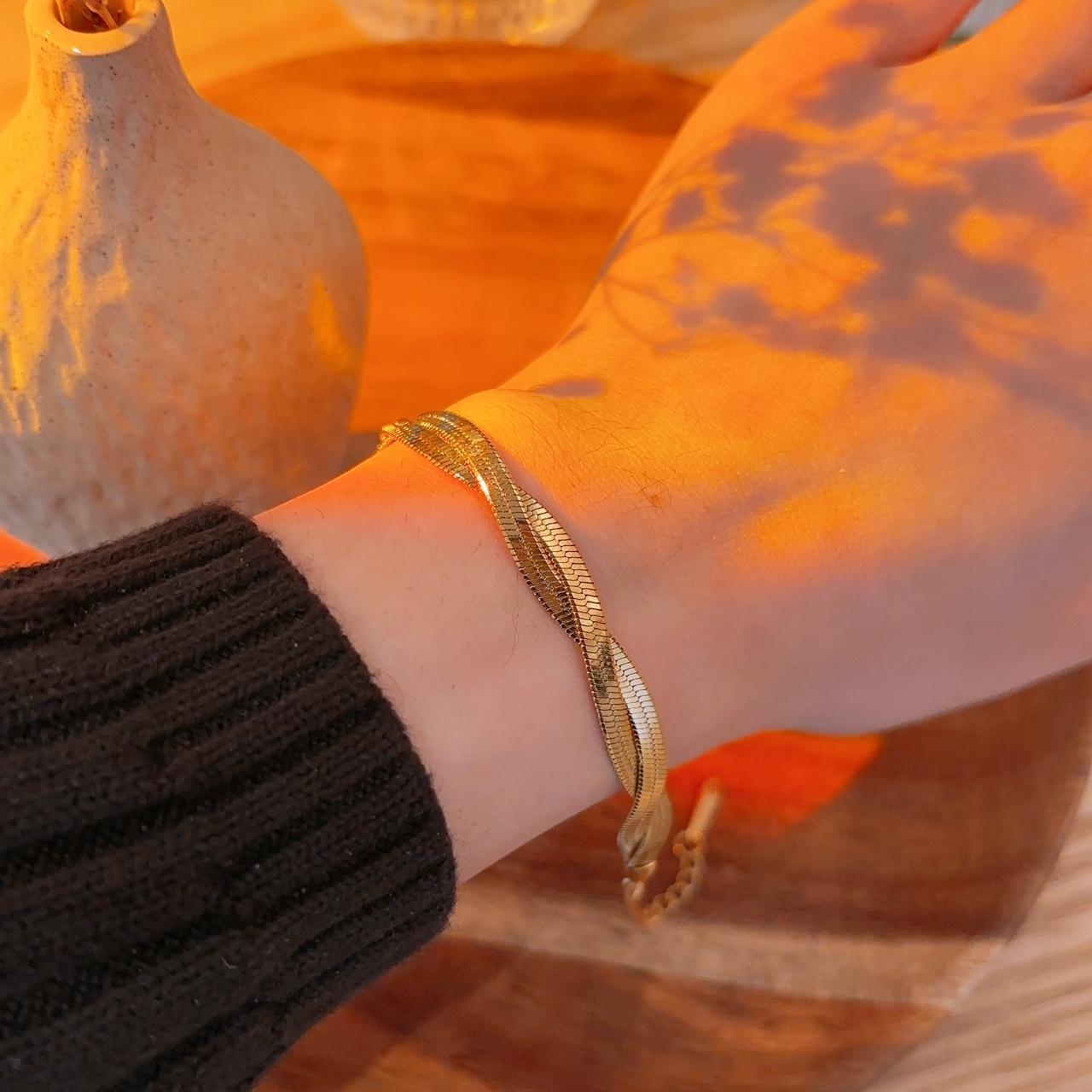 Intertwine Twisted Snake Chain Gold Bracelet