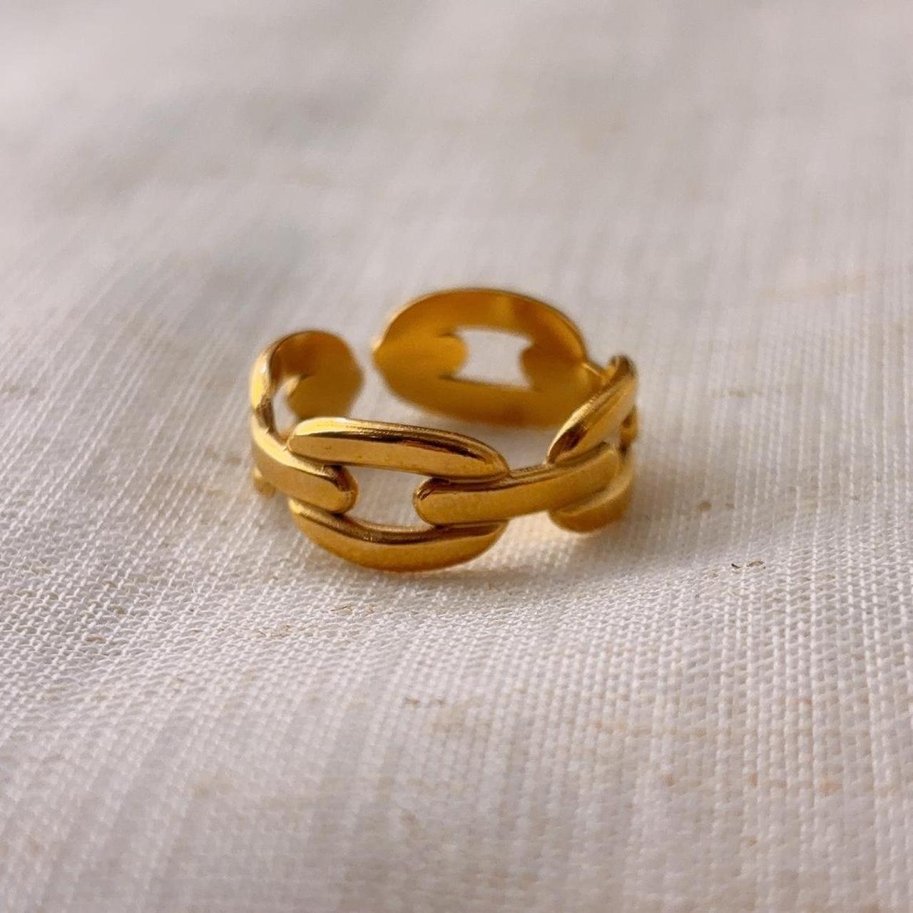 Jonia Chunky Gold Chain Ring