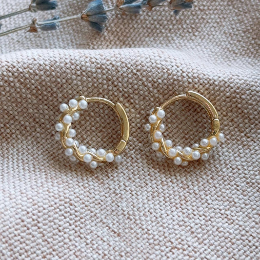 Bubble pearl gold hoop earrings