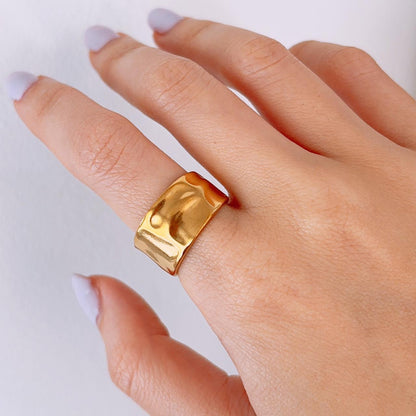 Cora gold hammered chunky open ring