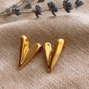 Valentine Polished Pointy Heart Stud Earring
