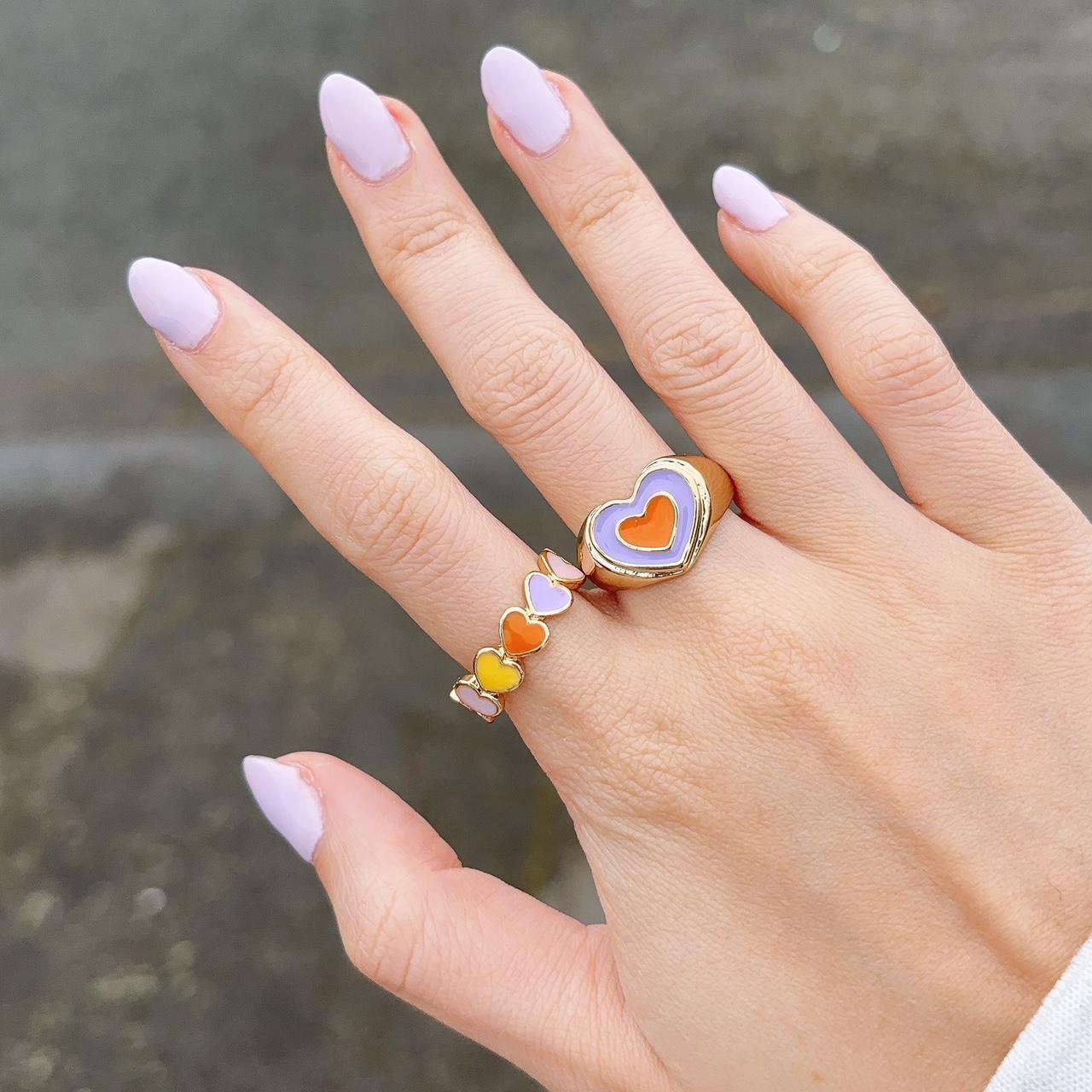 Pop of hearts rings set