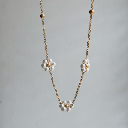 Sylvie pearl flowers gold necklace