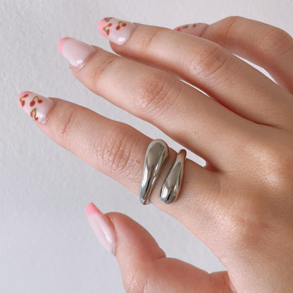 Teardrop serpent silver open ring