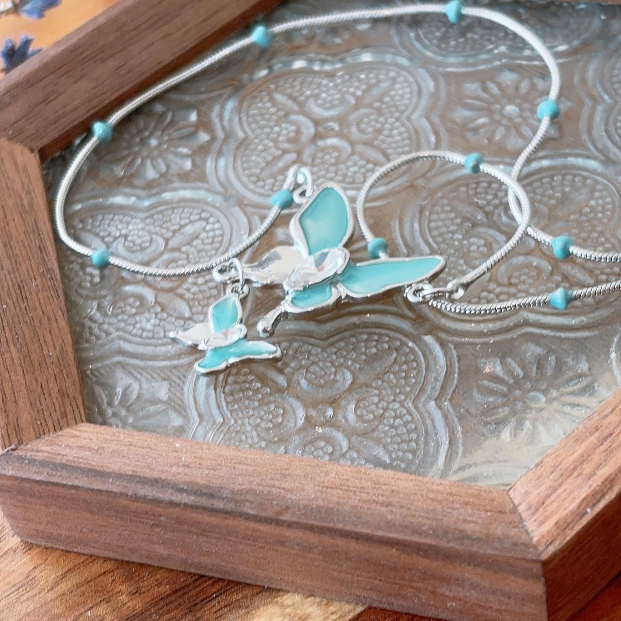 Tilly teal blue butterfly silver necklace