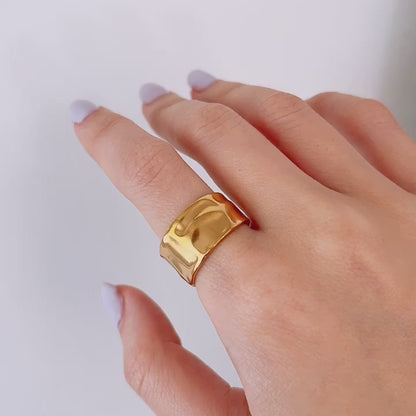 Cora gold hammered chunky open ring